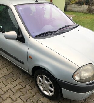 Renault clio 1.6i automat, nová Stk121tis. km - 7