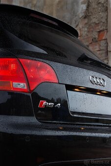 Audi RS4 avant b7 - 7