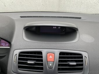 Renault Mégane 1.4 TCe ,  96 kW benzín, 2010 - 7