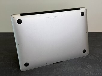 MacBook Air 13'' 2015 / i5 / 4GB RAM / 256GB SSD - DPH - 7