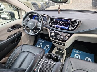 Chrysler Pacifica 3,6L V6, 7míst, bohatá výbava, nový model - 7