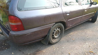 Sleva na 6000 Kč - Ford Mondeo Combi Mk2 2.0 16V 96kW - 7