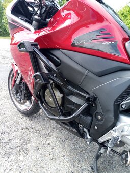 Prodám Hondu VFR1200F - 7