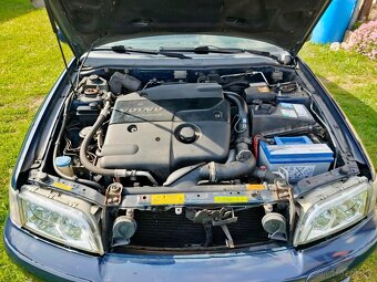 VOLVO V40 - 7