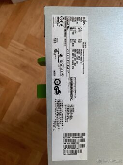 Fujitsu PRIMERGY RX300 S6 - 7