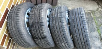 Alu kola orig. Ford 16 se zánovníma pneu 205/55/16, letní - 7