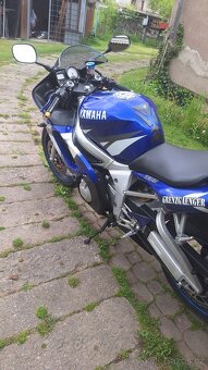 Yamaha YZF-R6 (2003) – 88 kW - 7