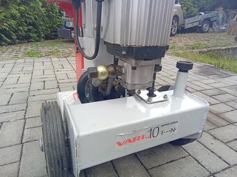 Štípačka dřeva č.V - 7