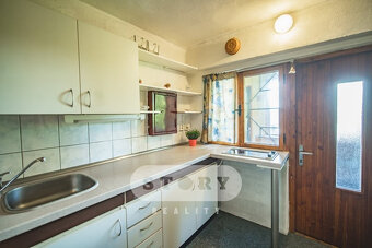 Chata 70m2, pozemek 398m2, Karlov-Paseka - 7