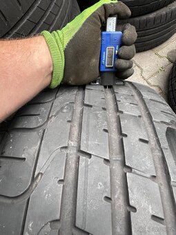 2ks letních pneu 255/40 R19 - Pirelli Pzero - 7
