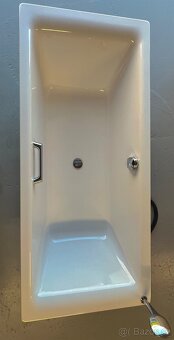 Oboustranná vana - 7