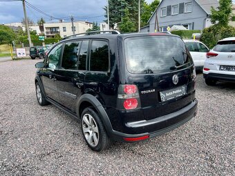 VW Touran Cross 1.4 TSI 125 kW DSG Servis,Stav - 7