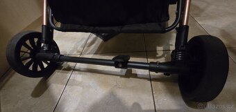 Kočárek pro malé psy nebo kočky. - 7