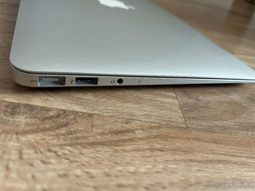 Apple MacBook Air (11-inch, Mid 2011) - 7