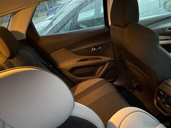 Prodám Peugeot 3008 suv 1.6 Blue hdi 88 kw rychle jednání do - 7
