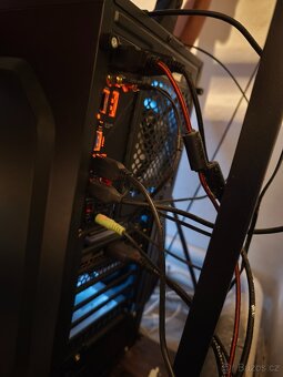AMD Ryzen 7 5700x / 32 GB RAM DDR4 / RTX 4070 12 GB - 7