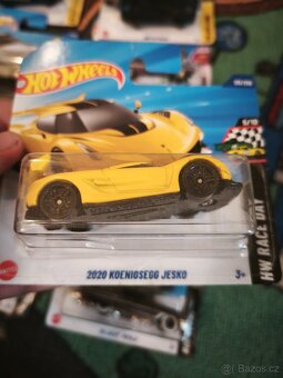 Hot wheels 35 kč - 7