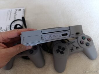 Sony PlayStation Classic Mini - 7