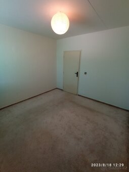 Prodej bytu 3+1, 70 m², Brno – Líšeň, balkon, sklep, osobní - 7