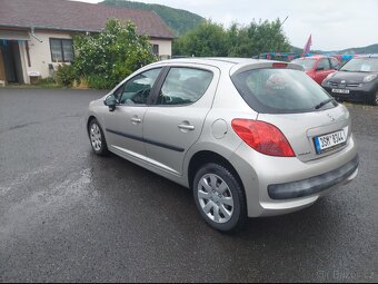 Peugeot 207 1.4i - 7