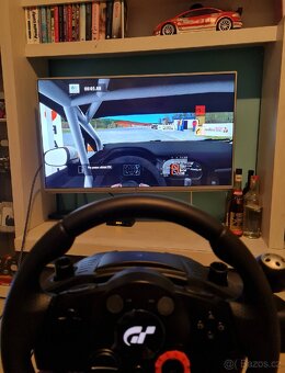 Herní volant Logitech Driving Force GT - 7