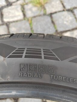 Prodám zánovní pneu 245/45/20 Nexen Roadian Gtx 99V - 7