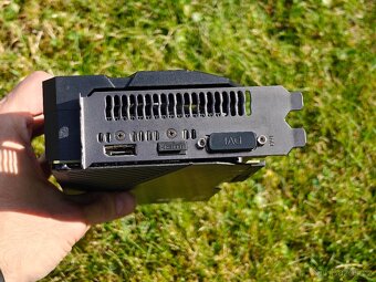 ASUS grafická karta Nvidia 1660 Super 6GB - 7