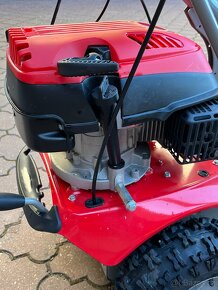 Motorový rotační kartáč - zametač VeGA S1000V - 7