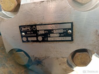 Hydraulické čerpadlo Jihostroj - 7