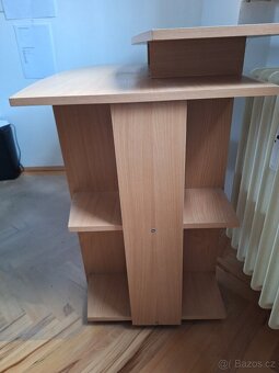 Pracovní počítačový stůl - 7