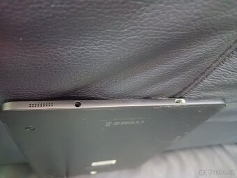 Tablet Samsung Galaxy TAB S2, SM-T815, 3/32 GB, nabíječka - 7