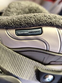 Prodám dámské lyžáky ATOMIC 50 - 7