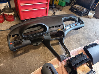 BMW E46 palubní desku +doplňky - 7