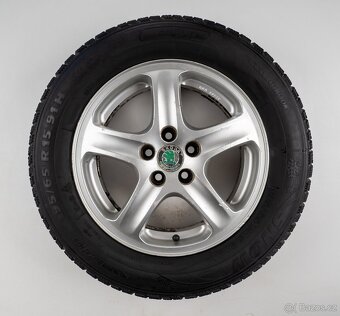 Škoda Octavia - Originání 15" alu kola - Zimní pneu - 7