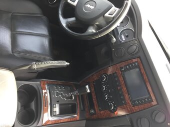 JEEP Commander 5,7l HEMI 2010 - 7