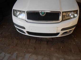 ŠKODA FÁBIA 1 FACELIFT PŘEDNÍ SVĚTLA,PŘEDNÍ NÁRAZNÍK MASKU - 7