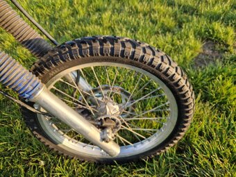Suzuki DR350 S - 7
