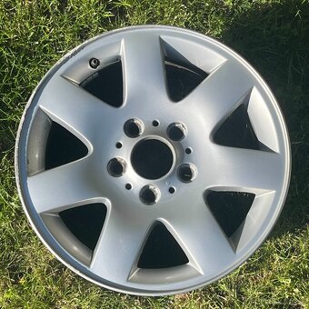 5x120 7Jx16H2 IS47 - 7