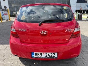 Hyundai i20 1.2i 57 kW + LPG, r. 2011, 121 666 km - 7