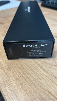 Apple Watch 3 42mm Space Gray Al Nike Sport Band - 7