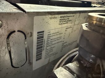 Kotel na tuhá paliva Benekov C27 Premium – perfektní stav - 7