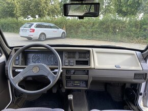 Škoda Favorit 1991 - po kompletní renovaci - 7