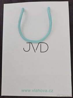 JVD J1123.2 - 7
