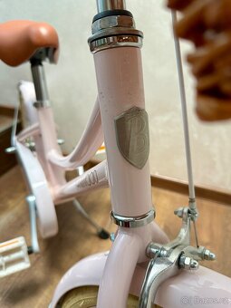 Růžové kolo Banwood bike s přídavnými kolečky - 7
