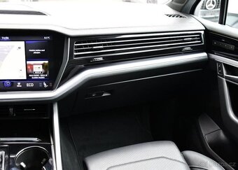 Volkswagen Touareg 3.0TDi R-LINE PANO TAŽNÉ AIR - 7