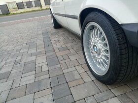 BMW E30 Style 5 raritní dvourozměr - BBS RZ - 7