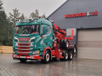 Lesovoz LESOVÚZ Scania V8 R580 do drewna lasu stos dłużyca - 7