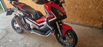 Honda x-adv 750 Crossover - 7