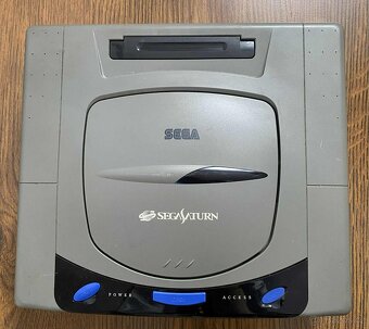 Sega Saturn + 64gb - 7