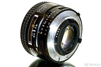 Nikon AF Nikkor 50mm 1,4D + UV filtr TOP STAV - 7